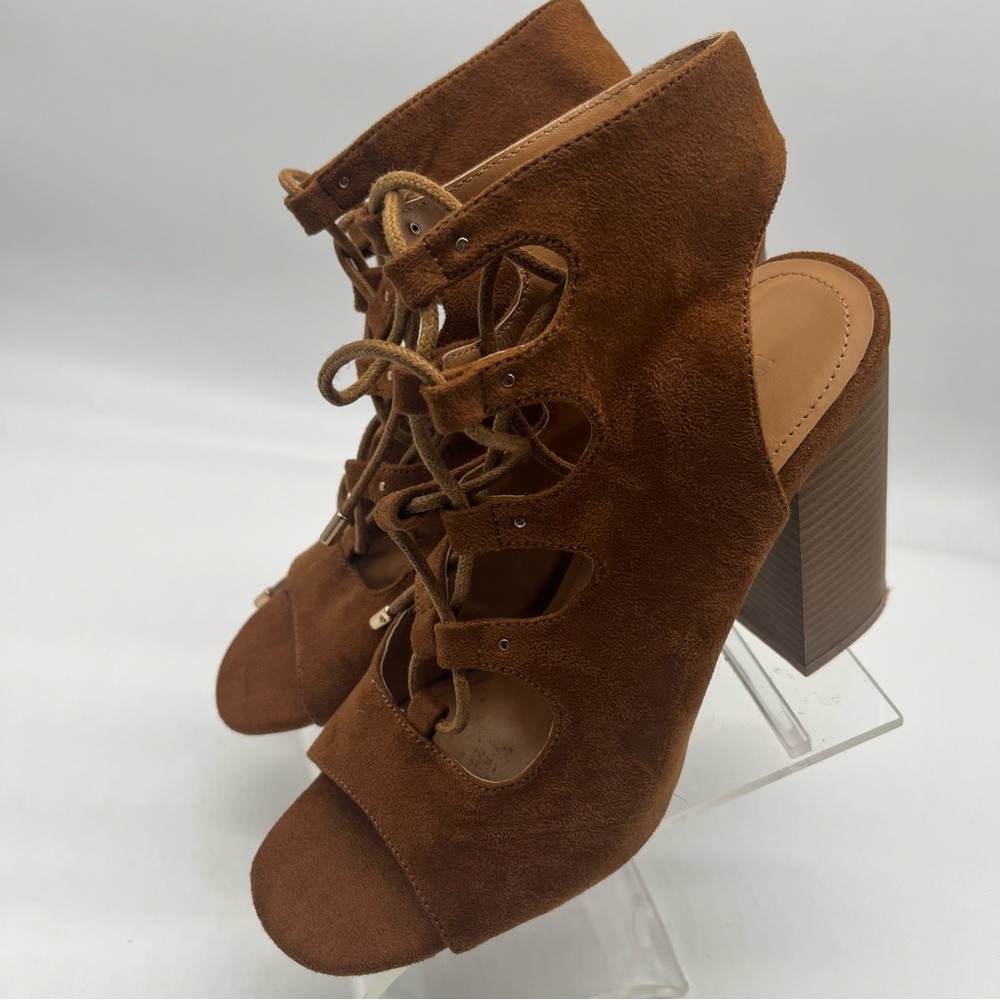 Forever 21  Women Brown Suede Chunky Heels Size 7 Open Toe